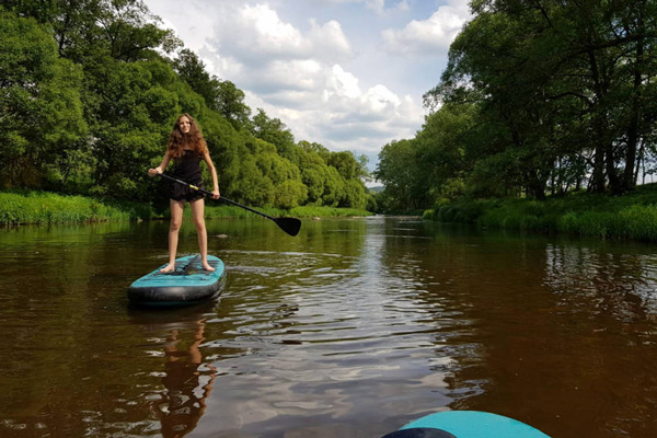 paddle surfing riviere